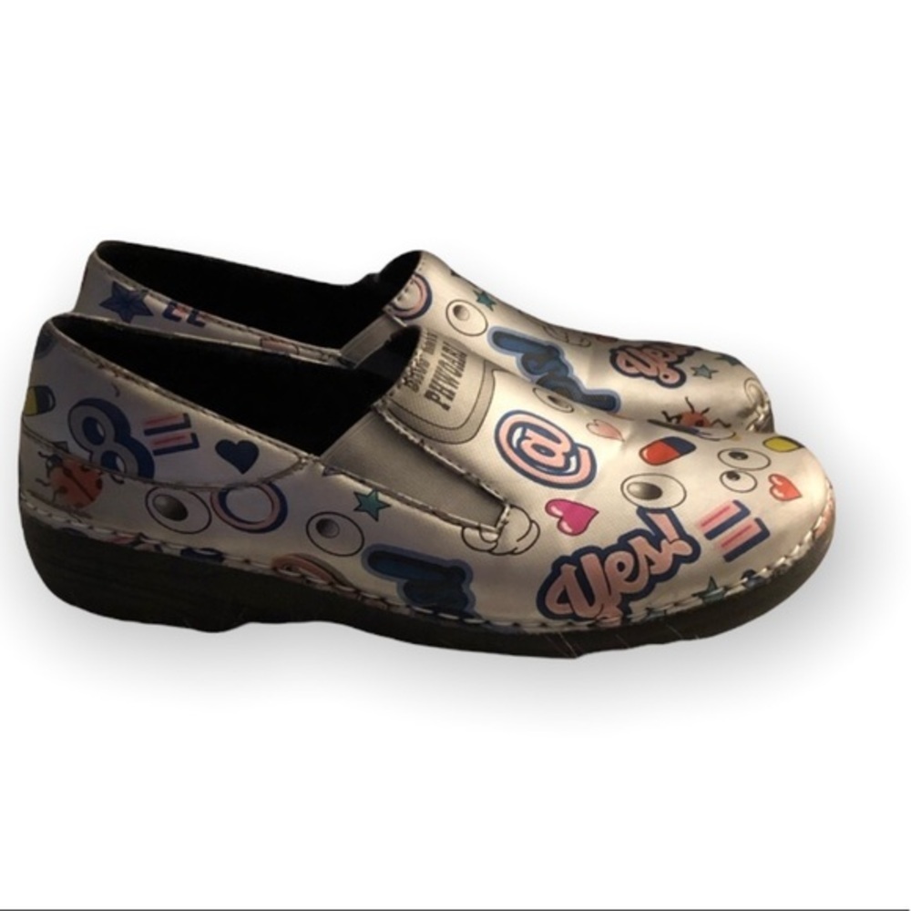 Emoji Shoes Clog‎ Women’s Size 11M Slip On